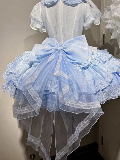 Blaue Schleife, großer Zug