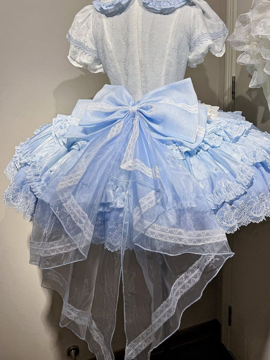 Blaue Schleife, großer Zug