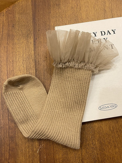 White Sweet Lace Trim Calf Socks