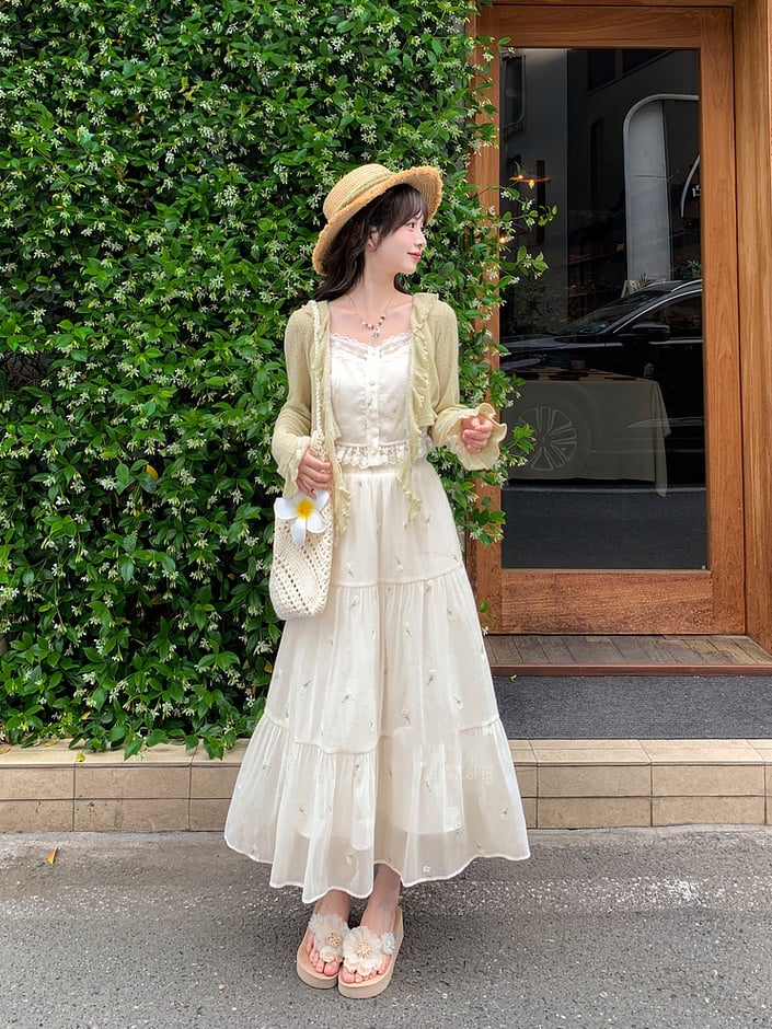 チュールスカート ケイ ベージュ ウエストゴム 花柄刺繍 森