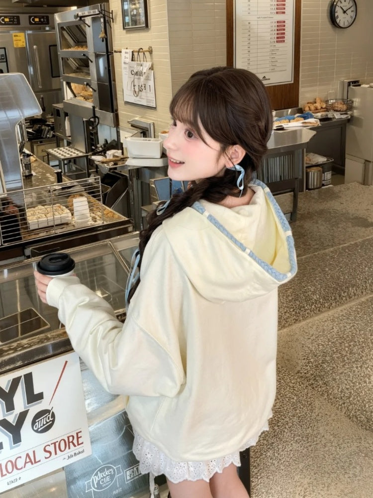 Printed Hoodie Loose Kitty Applique Beige