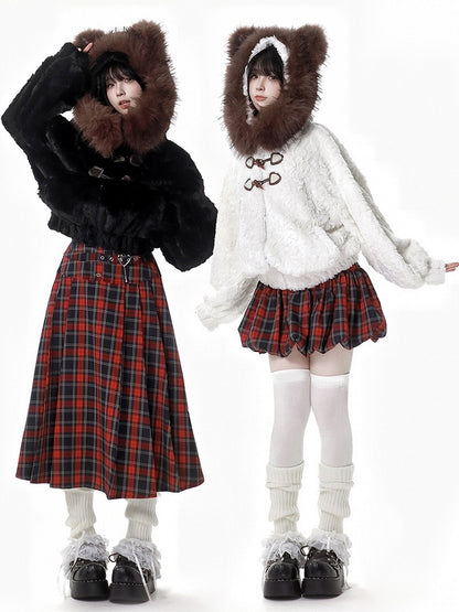 赤いチェック柄のバブルスカート