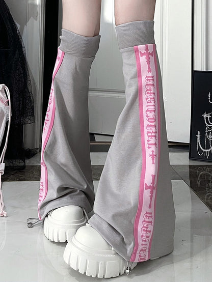 Warmers Text Stripe Detail with Pink Gothic Gray Print Leg Cross