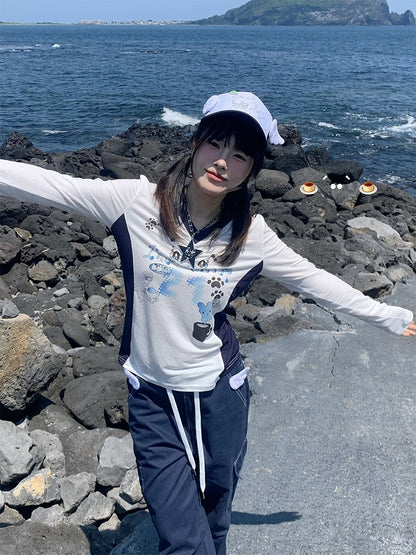 Top Big with Letter V-neck Eye White and Print