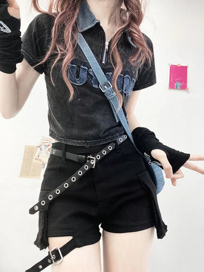 Schwarze Cargo-Shorts im Schlagdesign mit Taschen und Beinwärmern aus Denim