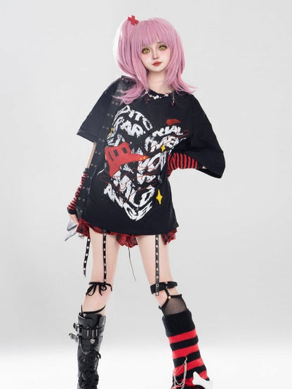 T-Shirt Rot mit Bass Print Schwarz und Graffiti Punk Weiß