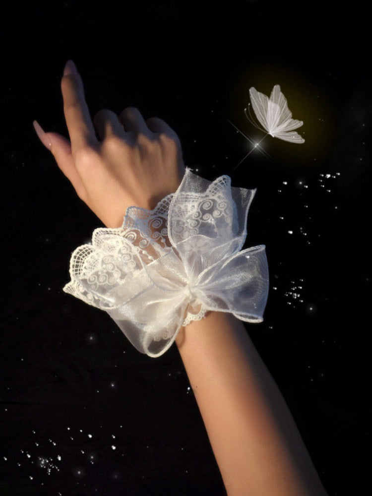 Black/White Gothic Lolita Bow Lace Wrist Cuffs