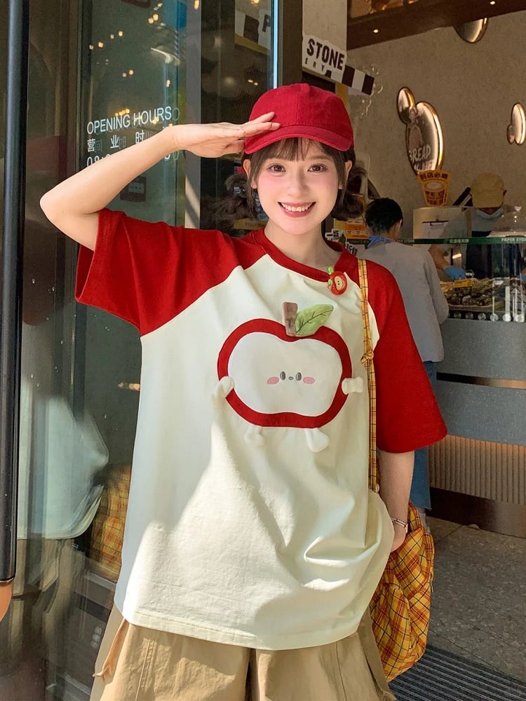 赤と白のカラーブロックデザインTシャツ アップル