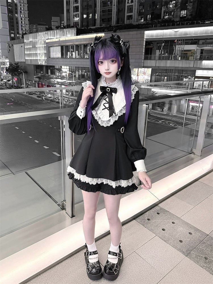 Lace Buckles Trim Two-Piece Top White Kei Set Matching Heart Jirai with Waist | Shorts Black