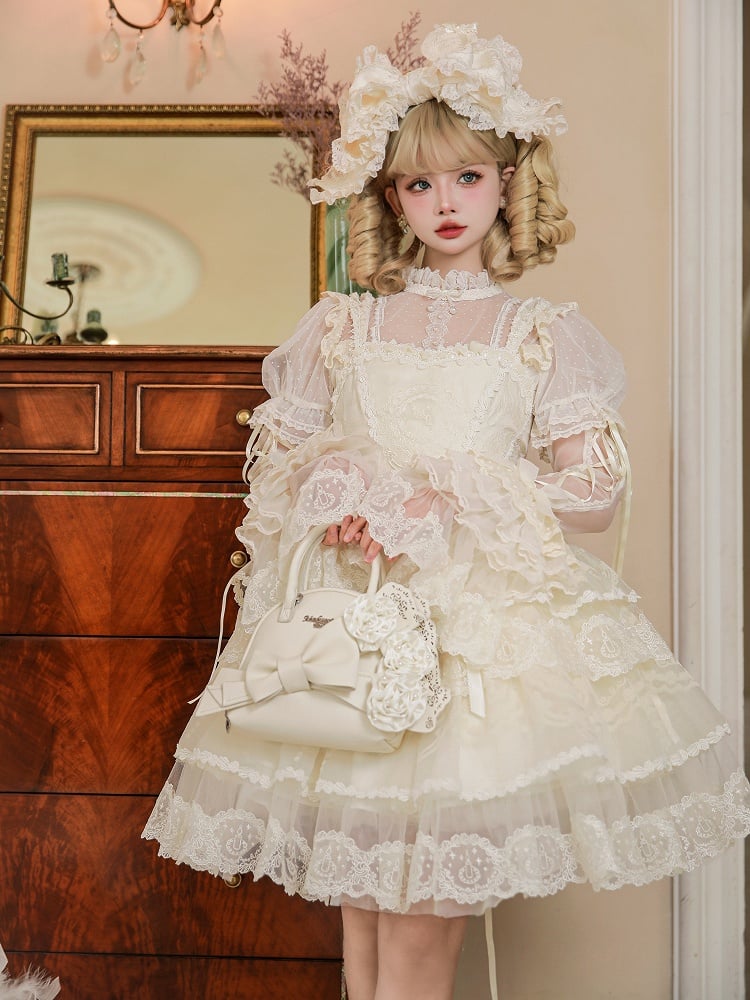 大きなクリーミーな蝶結びのシェルホワイトローズバッグ