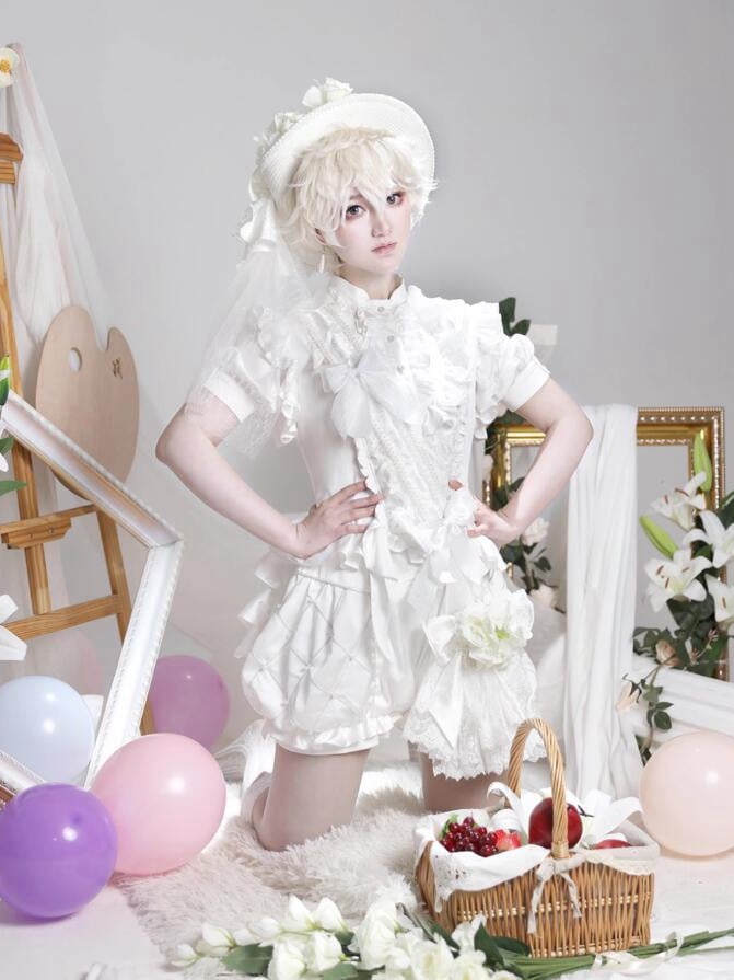 王子様のオールホワイトロリータレイヤードスリーブフリル王子様のフリル裾ボディスシャツショート