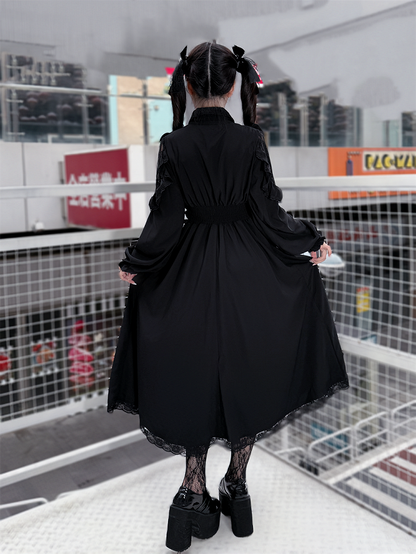 Kei Intricate Waist-Defining Black Clean Cutouts and Elegant Jirai with Dress Lace