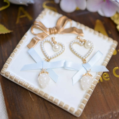 Jirai Kei Perlenherz Schleife Erdbeer Charm Ohrclips