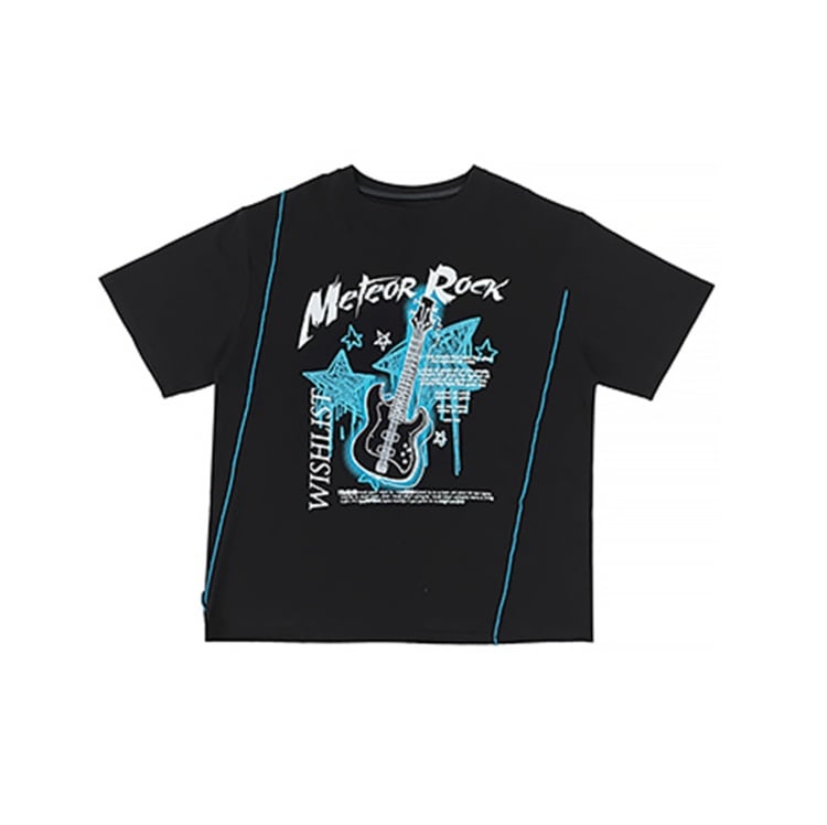 ブラックギターとスタープリントのパンクTシャツ