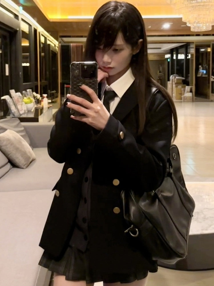 ブルーJK装飾バッジユニフォームダークプレッピーブレザースタイル