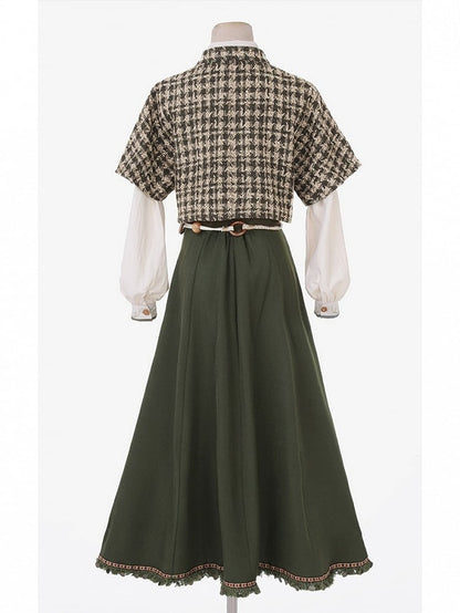 Floral Embroidered Plaid Top in Dark Green with White Blouse and Skirt Ensemble - Han Ru Chu Hanfu & Han-Element Studi