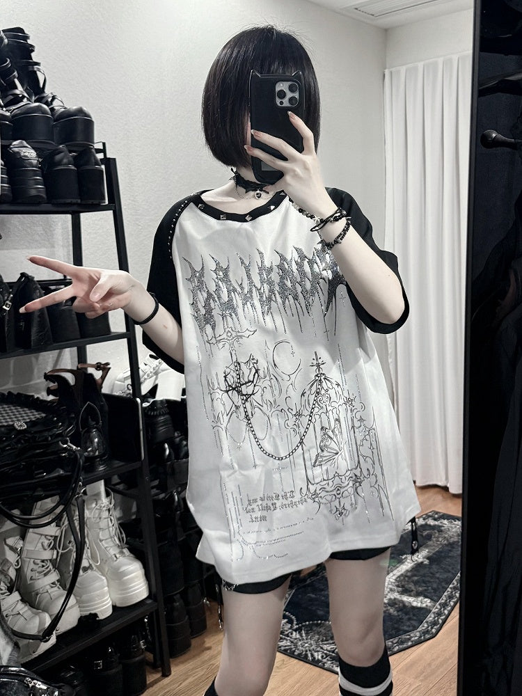 White Landmine Style Raglan Short Sleeve Tee with Hot-Fix Rhinestone & Graphic Accents - Puzzles