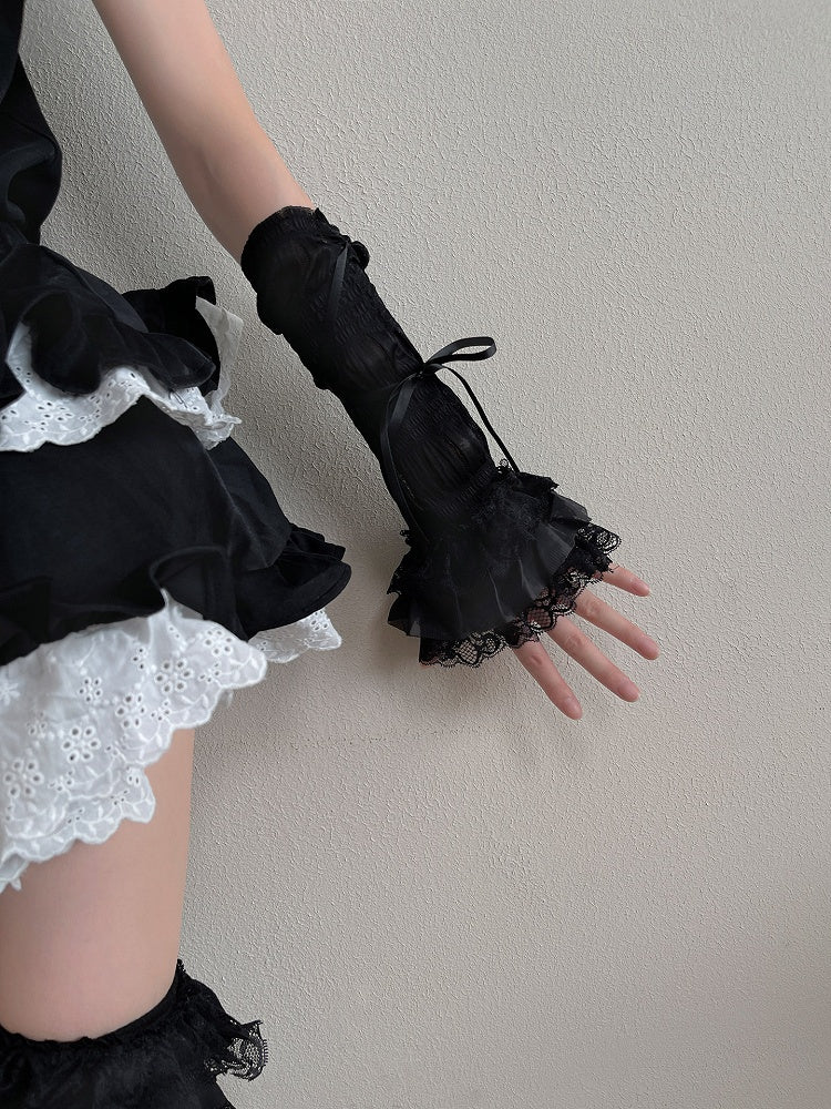 Details Black/White Bowknot Sleeves Lace-up Gothic