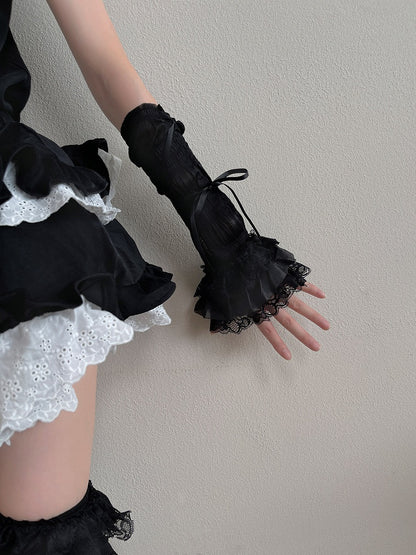 Details Black/White Bowknot Sleeves Lace-up Gothic