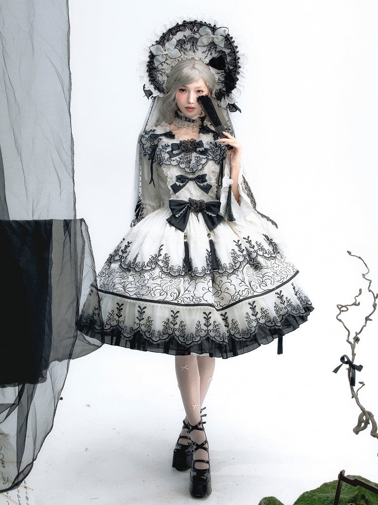 Schwarzer Stil Weißer Schimmer Chinoiserie Tinte Schmetterling Stoff und