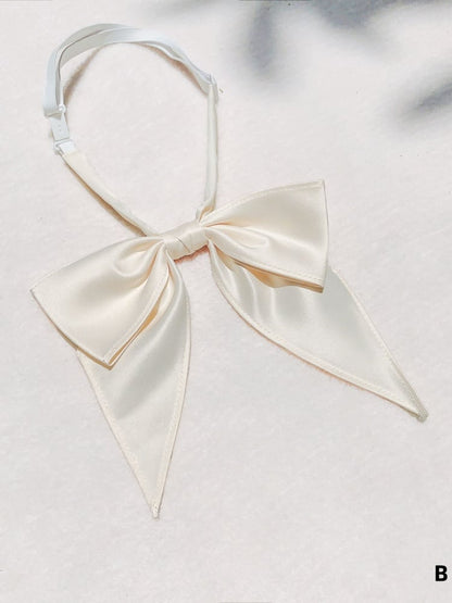 ホワイトサテン蝶ネクタイ