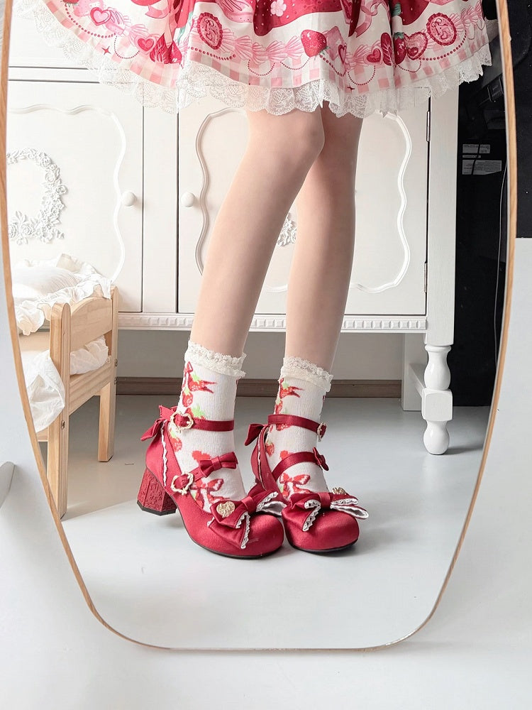 Carousel Theme Embossed Heart Buckles Wine Red 5.5cm Mid-Heels Shoes - Vintage Sweetheart