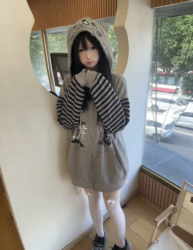 Alt-Culture Halloween-Themed Jacket Print Gray Zip-Up with Hood Cat-Ear