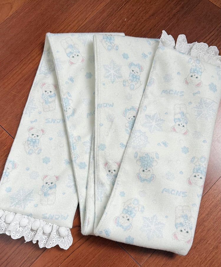 White / Black / Blue Bear and Snowflake Pattern Scarf