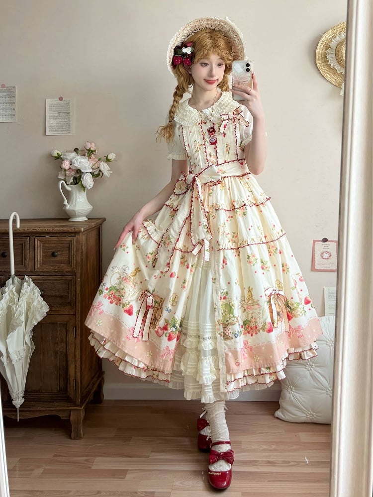 Lolita-Modekleid mit Blumenmuster und rosa Saum, Bunny Print House, Erdbeere und