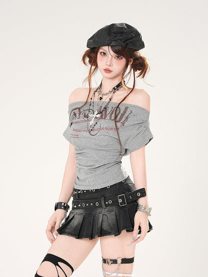 Grau/Marineblaues schulterfreies blaues T-Shirt mit Ausschnitt und Buchstaben-Print