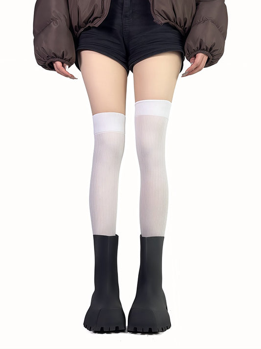 ホワイト/ブラックプリントオーバーニーストッキング