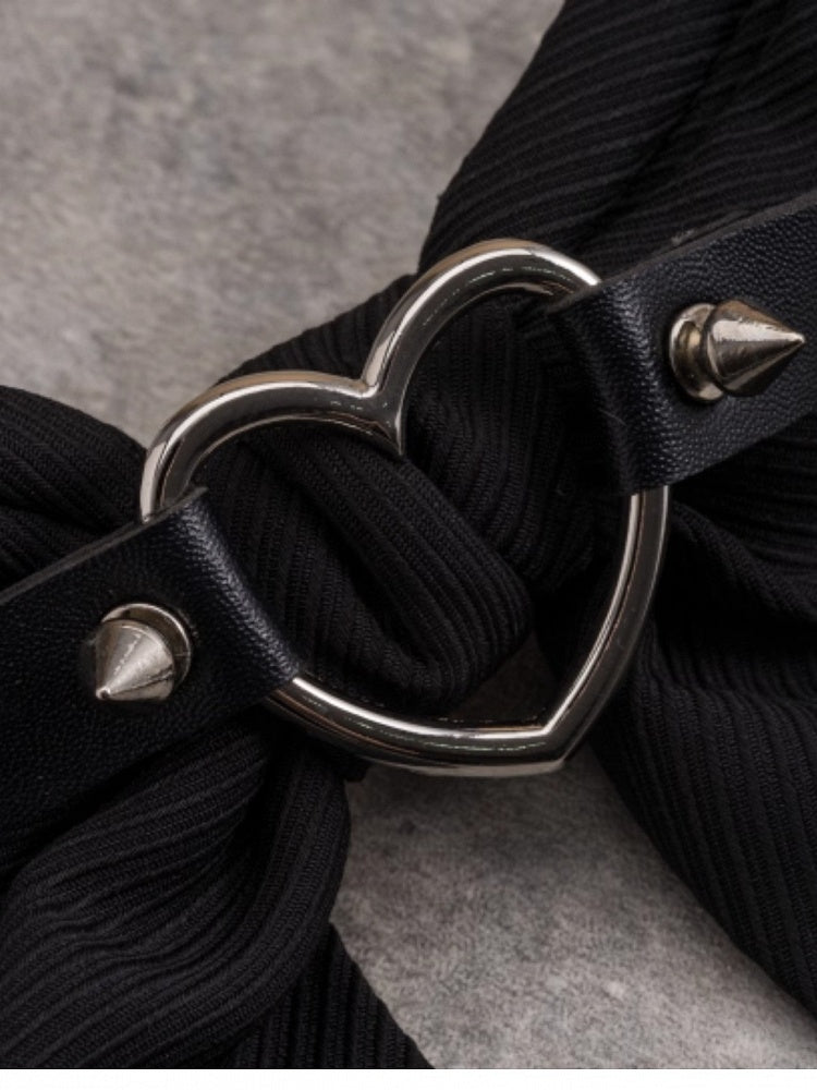 Gothic Clip Decorated Heart Black Bowknot With Buckle Studs