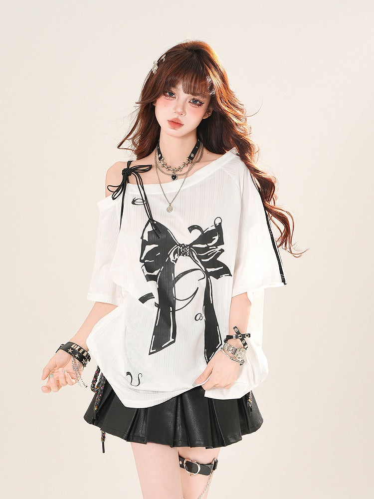 Black/White Asymmetrical Neckline Big Bow Print Loose T-shirt
