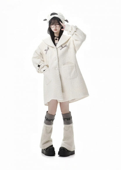 Weiß-graue, ausgestellte Beinwärmer aus Fleece für Weihnachten