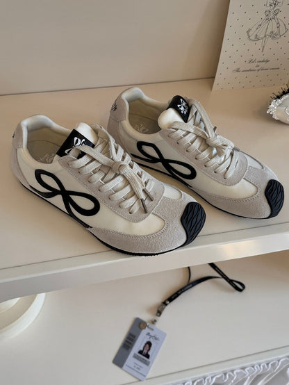 White Sneakers Front Ties Bowknot Lace-up Design