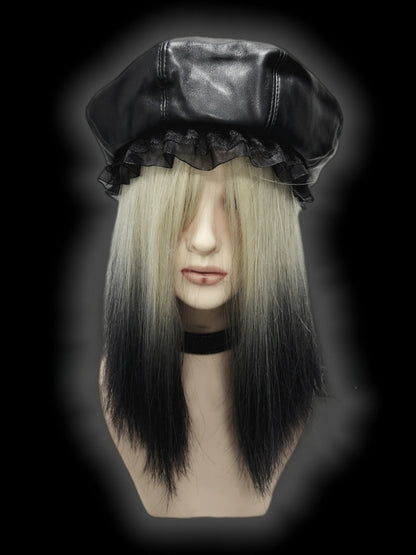Schwarze Baskenmütze aus PU im Y2K-Stil mit Spitzenbesatz