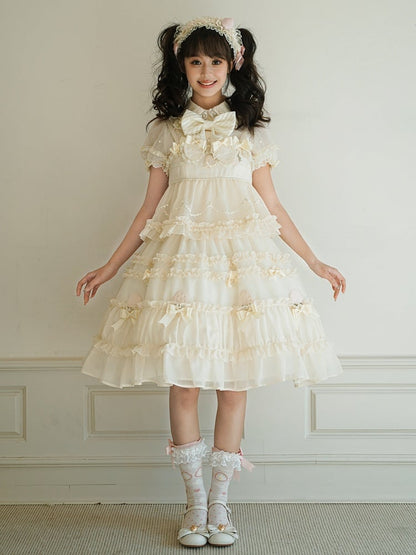 Beiges süßes Lolita-Kleid mit Schleifenakzenten und Rüschenbesatz
