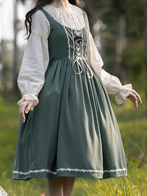 Green & Beige Round Neck Long-sleeved Elegant Classic Lolita Dress with Lace-Up Front