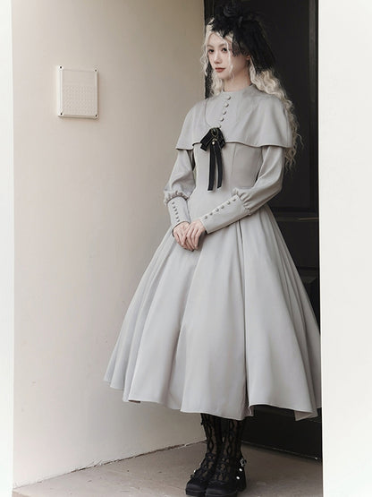 Graues elegantes Cape-Design mit langen Ärmeln, Gothic-Lolita-Kleid