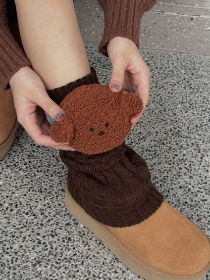 ホワイト/カーキ/ライトグレー/コーヒーのニットレッグウォーマー（子犬のぬいぐるみ付き）