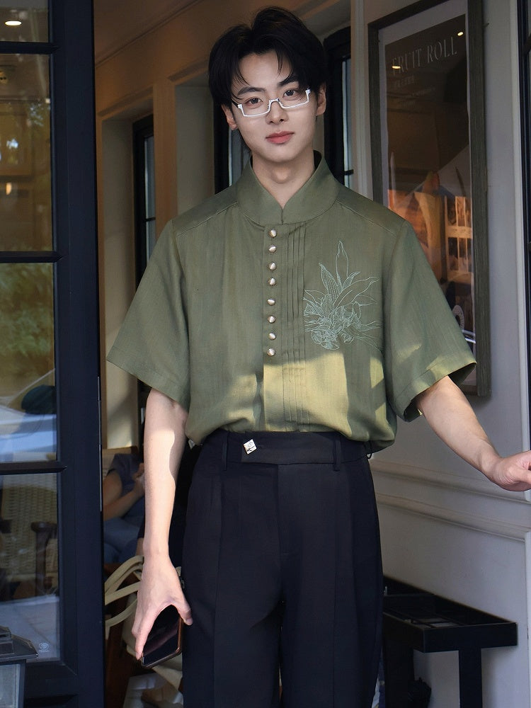 Green Tencel Short Sleeve Shirt with Pleats & Clivia Pattern - Feng Hua Gui Guo Ling
