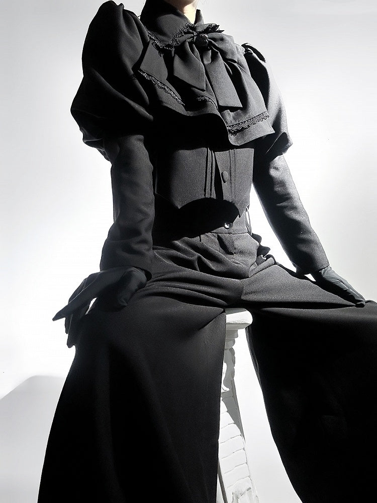 Lolita Black Gothic Cropped with Curved Wizard-Inspired Top Ouji Hemline