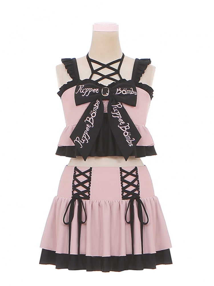 Badeanzug mit Schnürung und Schleifendetails