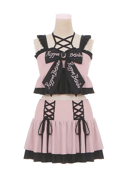 Badeanzug mit Schnürung und Schleifendetails