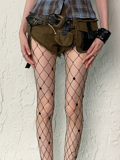 ブラック/ホワイトのハート型装飾Y2Kディテールラインストーンフィッシュネットタイツ