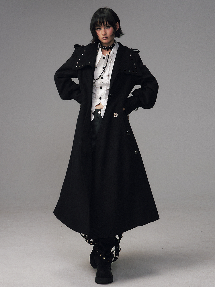 Sleeves - Black Asymmetrical A-Silhouette Button Balloon Coat Closure