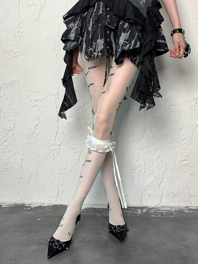 Gepunktete Rüschen, weißes Muster, Y2K, selbstbindender Riemenbesatz