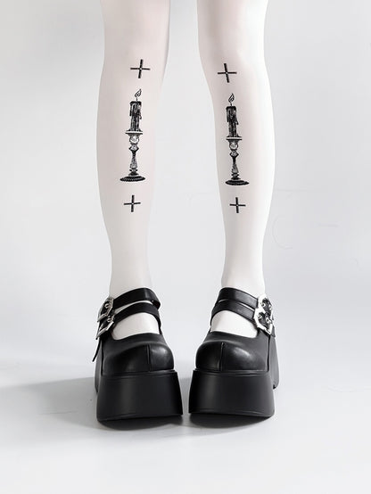 Platform Coffin PU with Shoes Clasp Matte Ornate in Black