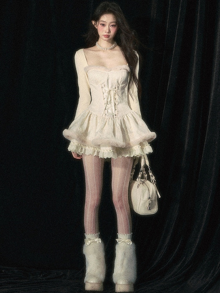 アプリコットのレースアップティアードスカートロングスリーブドレス