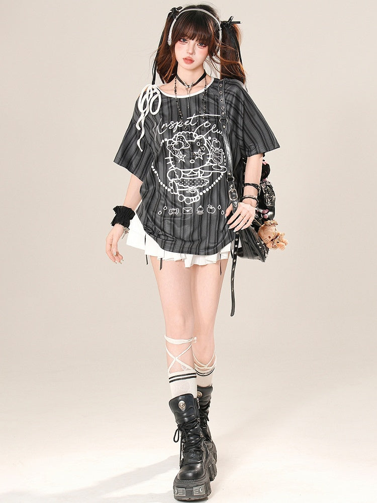 ビタースイートTシャツ ストライプストラップ キティ柄 ブラック/ホワイトプリント ネックライン アシンメトリー セルフタイ